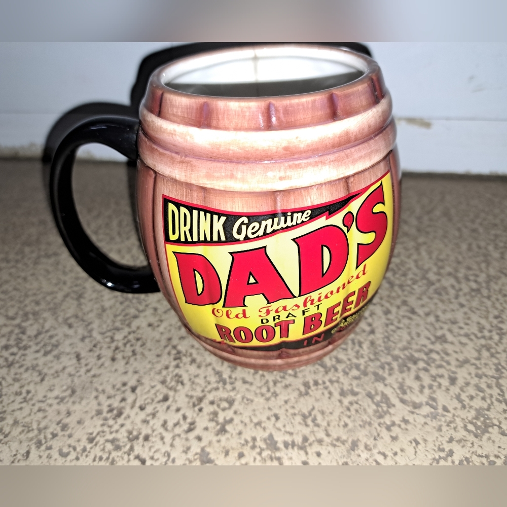 Genuine Dads old fashioned root beer mug